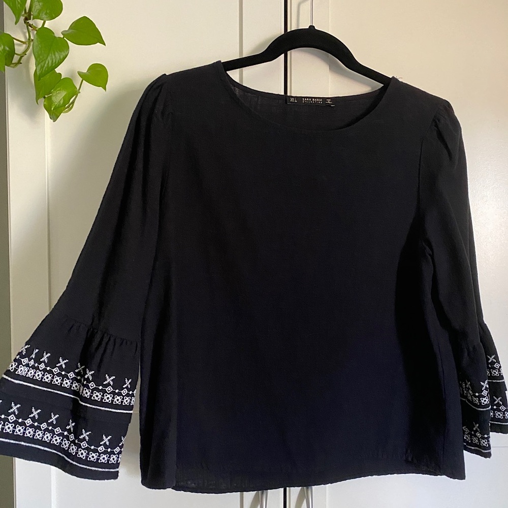 Linen Zara blouse with embroidered sleeve detailing
